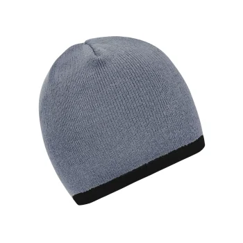 Beanie with Contrasting Border