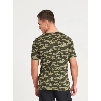 Camo T
