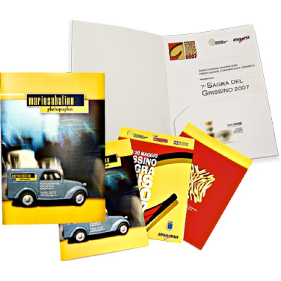 Cartellina conferenze in cartoncino +con tasca interna