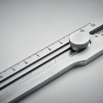 KNIFEPLUS - Coltello multifunzione