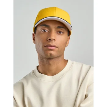 Pilot Piping Sandwich