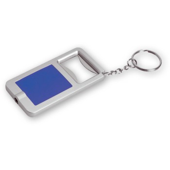 Portachiavi multifunzione, 1 led ad alta luminosit?, con batterie incluese apribottiglia anello in metallo cromato, corredato di astuccio.