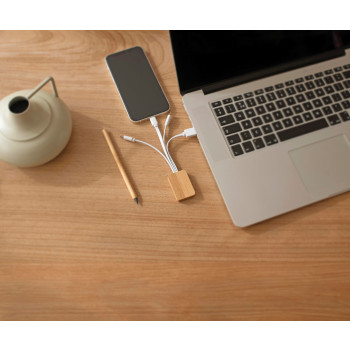 Set cavi per la ricarica 3 in 1 in bamboo Brandan