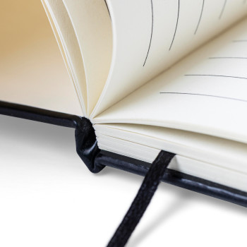 Taccuino formato +/- A5 a righe in poliestere rPET Yuna