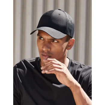 Technical Mesh Trucker